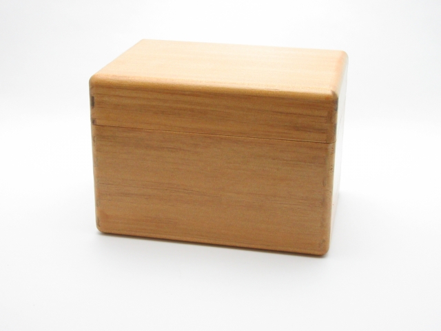 [受注制作]木製小さめサイズの裁縫箱(色:ライトオーク)